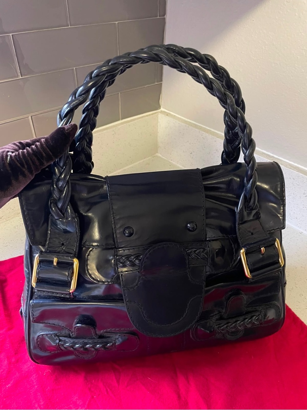Valentino Garavani Black Patent Braided-Handle Shoulder Bag - Picture 8 of 13